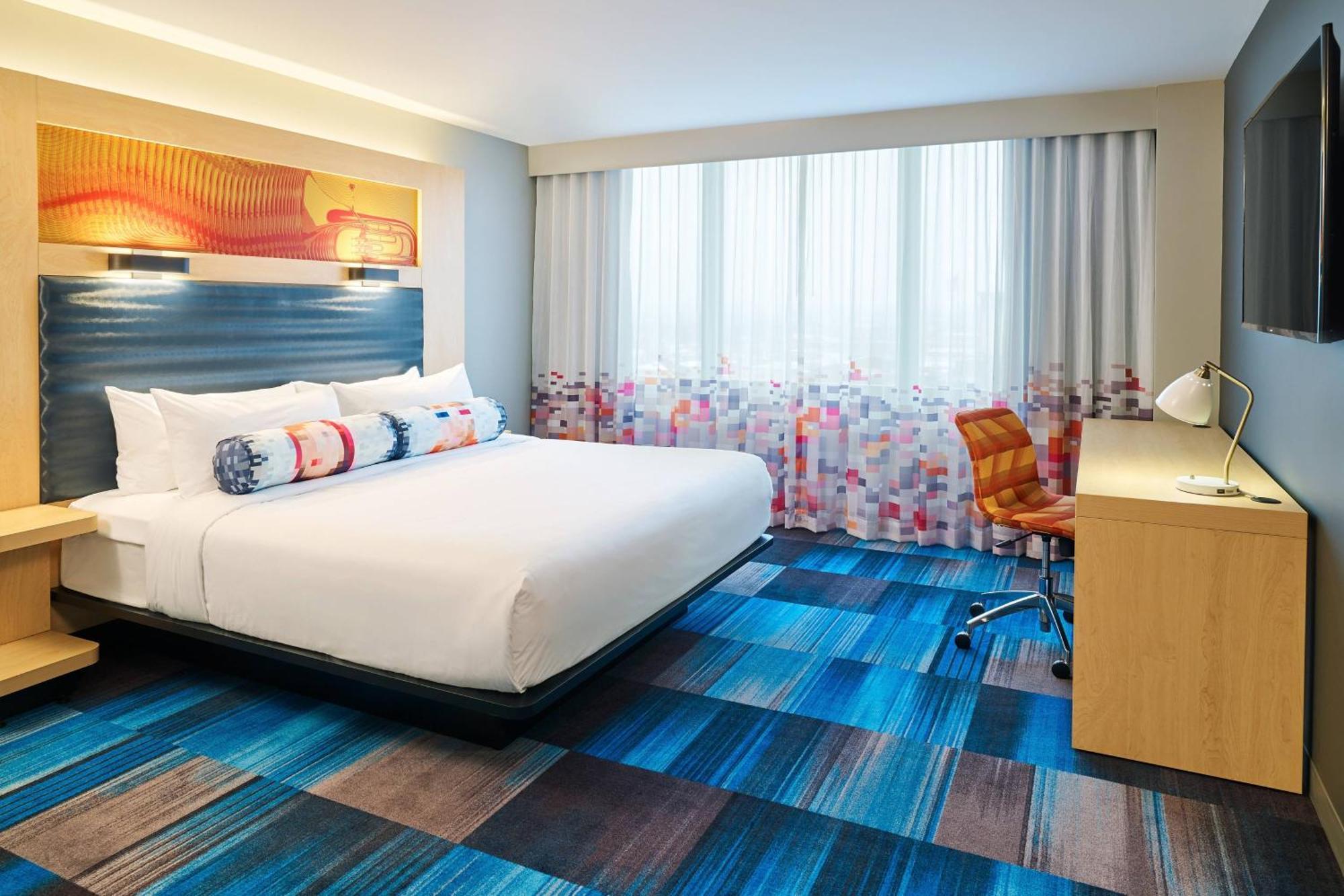 Aloft 3* South Bend